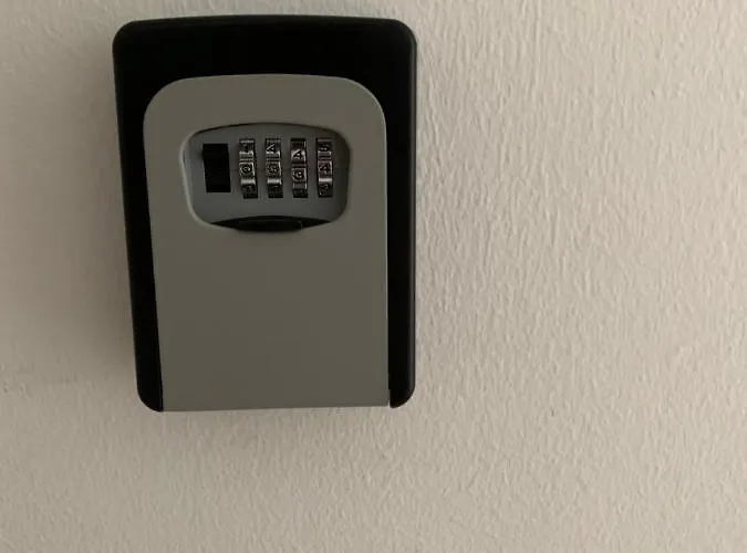 Robinson Szigete Apartament