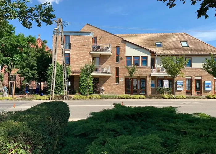 Robinson Szigete Apartament